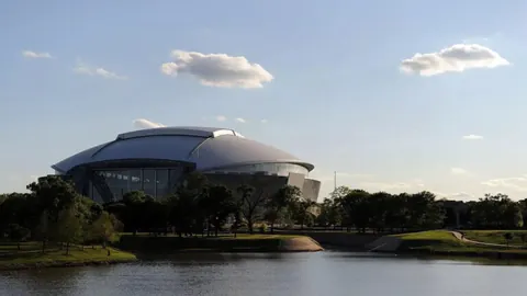 巴黎圣日耳曼2-0完胜摩纳哥，法甲第16轮赛事终场